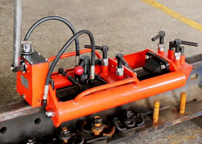 HWS-II Hydraulic Rail Shearing Machine